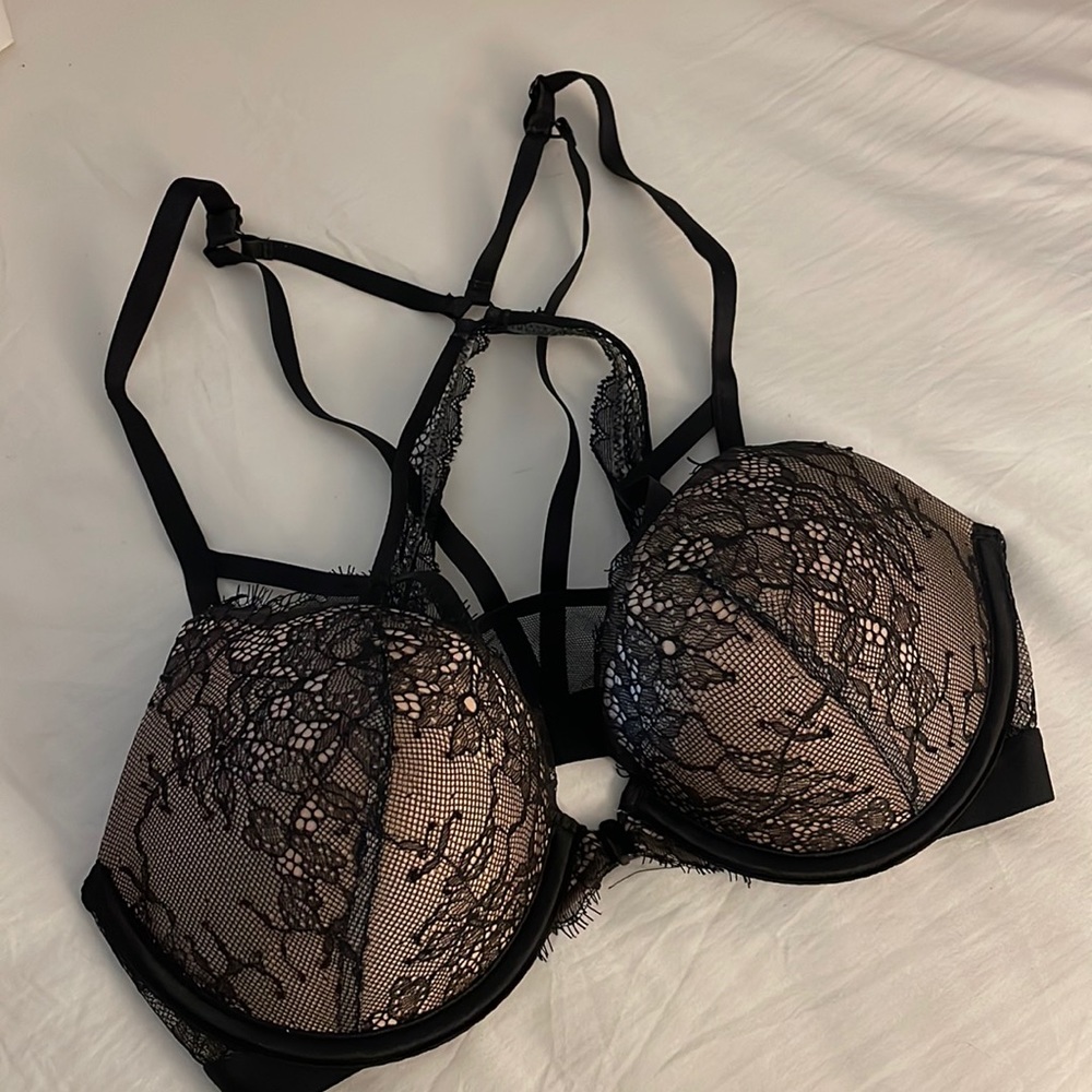NWOT Victoria’s Secret push-up bra